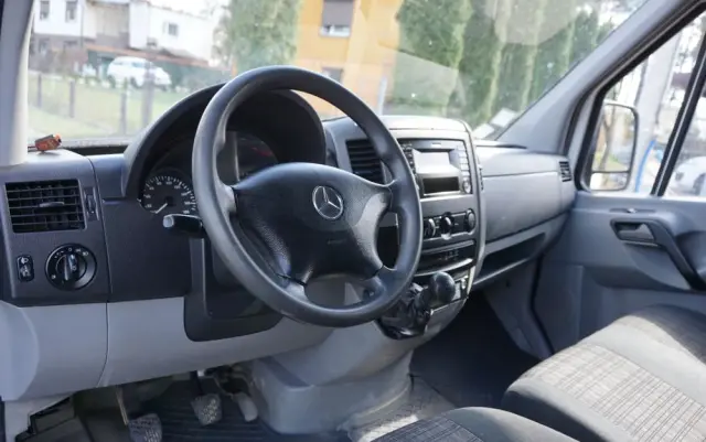 MERCEDES-BENZ SPRINTER 313 