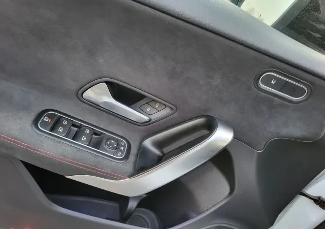 MERCEDES-BENZ Klasa A 