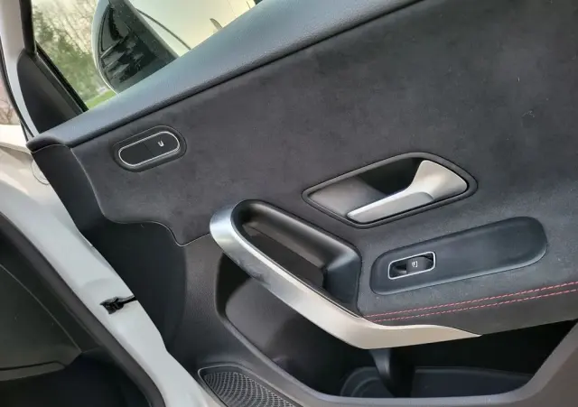 MERCEDES-BENZ Klasa A 