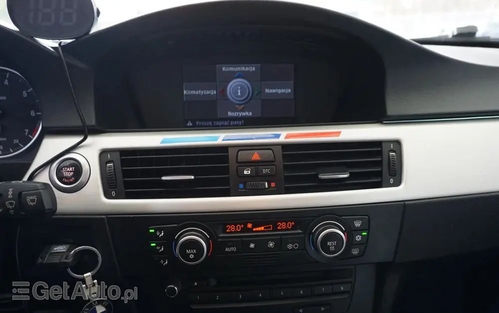 BMW Seria 3 318i Edition Sport