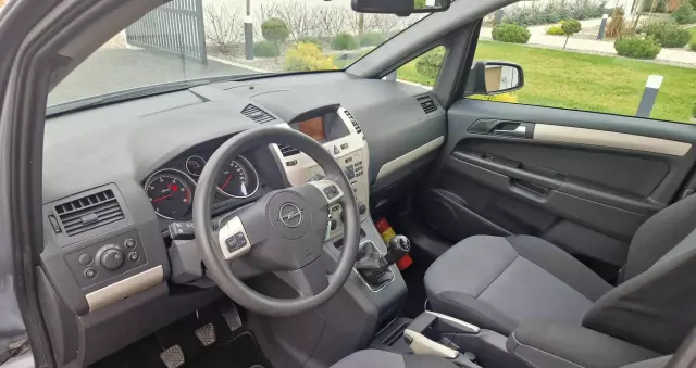 OPEL Zafira 1.7 CDTI Selection