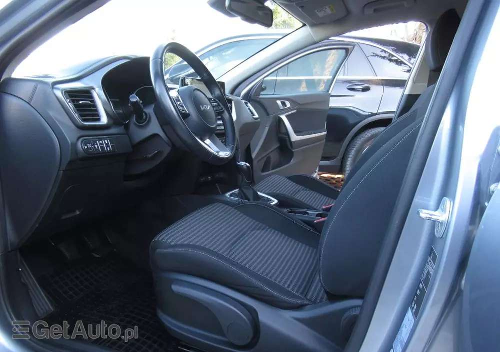 KIA Ceed 1.5 T-GDI M