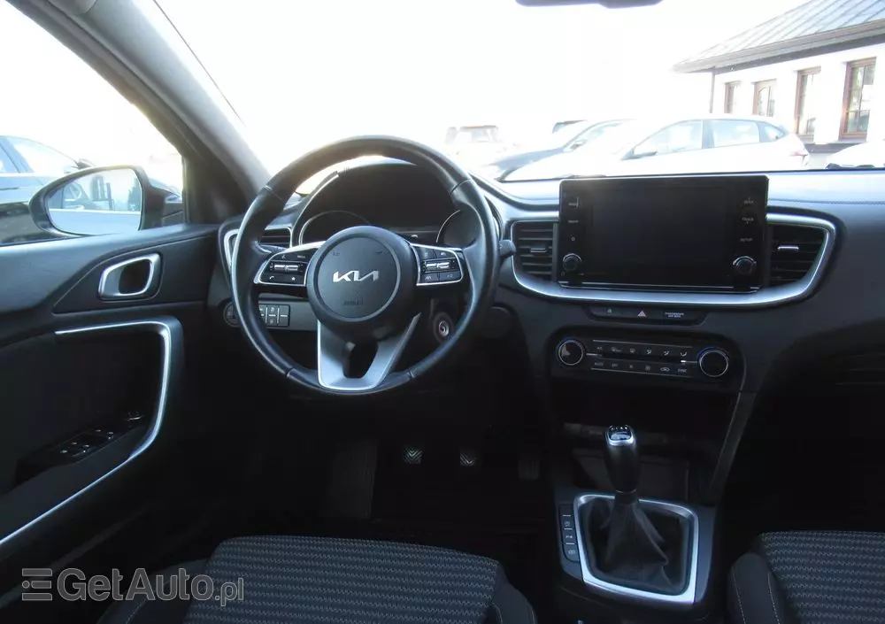KIA Ceed 1.5 T-GDI M
