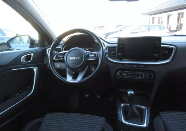 KIA Ceed 1.5 T-GDI M