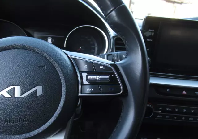 KIA Ceed 1.5 T-GDI M