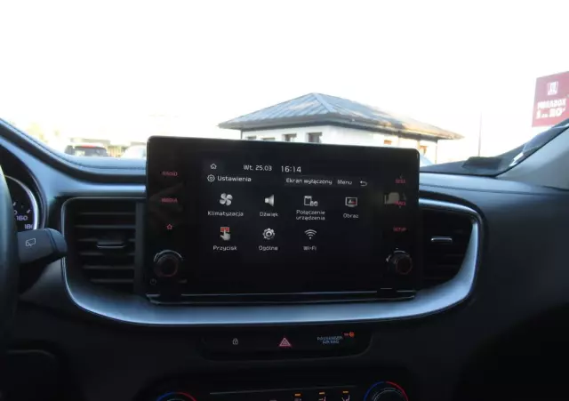 KIA Ceed 1.5 T-GDI M