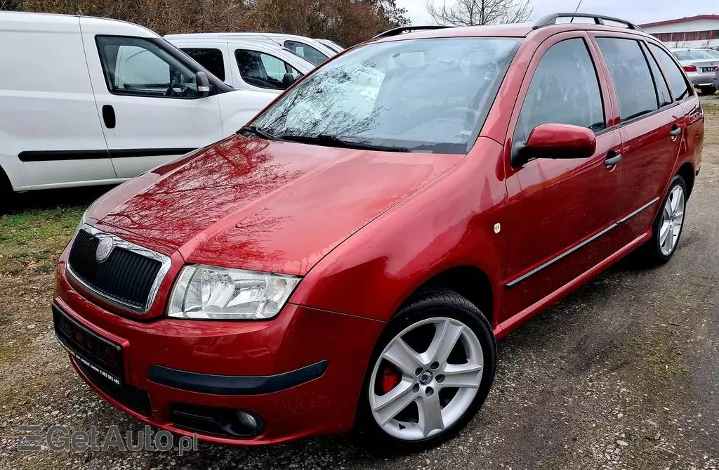 SKODA Fabia 