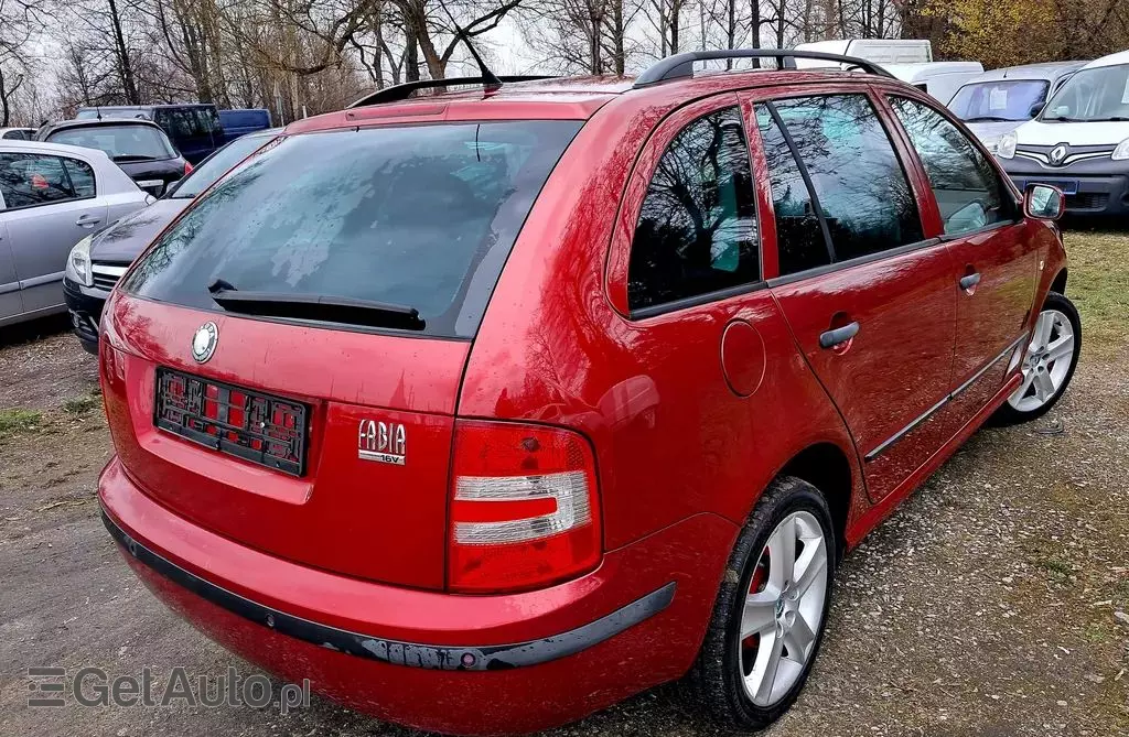 SKODA Fabia 
