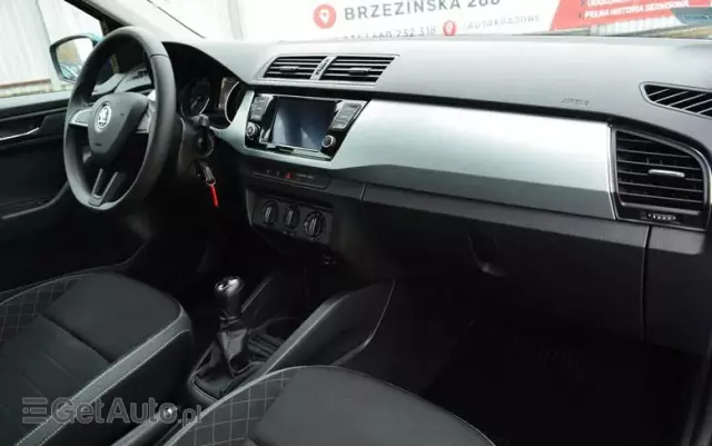 SKODA Fabia 1.0 TSI Ambition