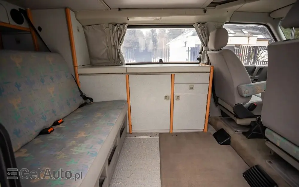 VOLKSWAGEN California 