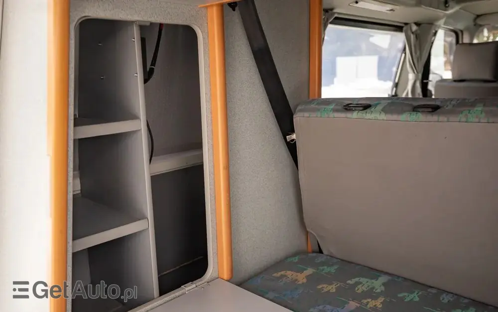 VOLKSWAGEN California 