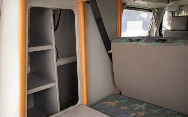 VOLKSWAGEN California 