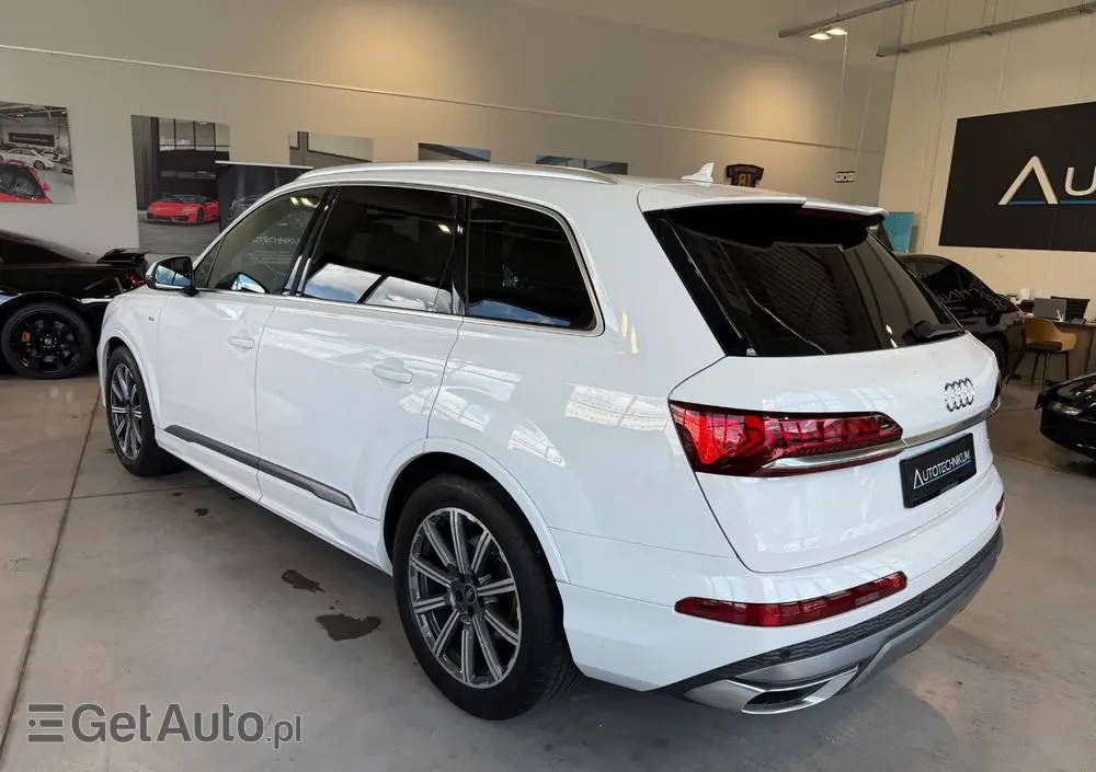 AUDI Q7 45 TDI mHEV Quattro S Line Tiptr