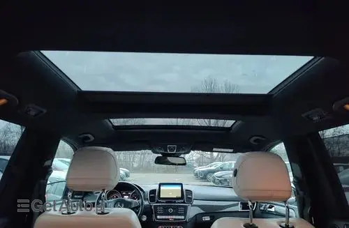MERCEDES-BENZ GLS 
