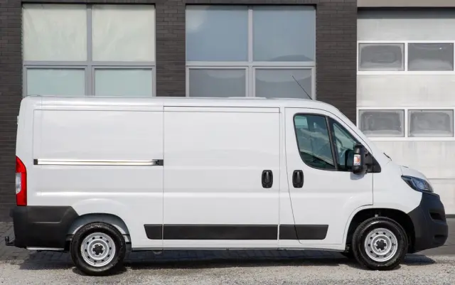 FIAT Ducato L2H1 2,3 *NISKI DACH* Professional 