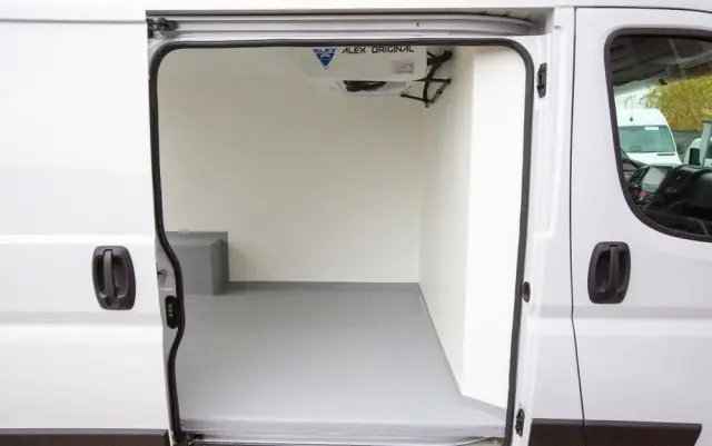 FIAT Ducato L2H1 2,3 *NISKI DACH* Professional 