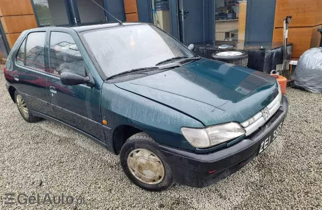 PEUGEOT 306 