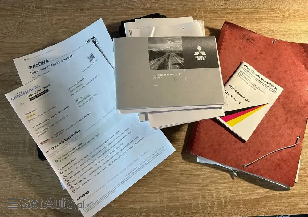 MITSUBISHI Outlander 2.2 DI-D 4WD Instyle