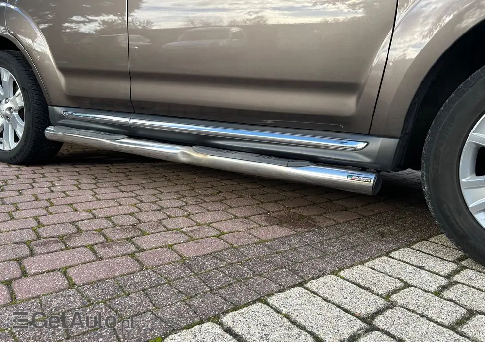 MITSUBISHI Outlander 2.2 DI-D 4WD Instyle