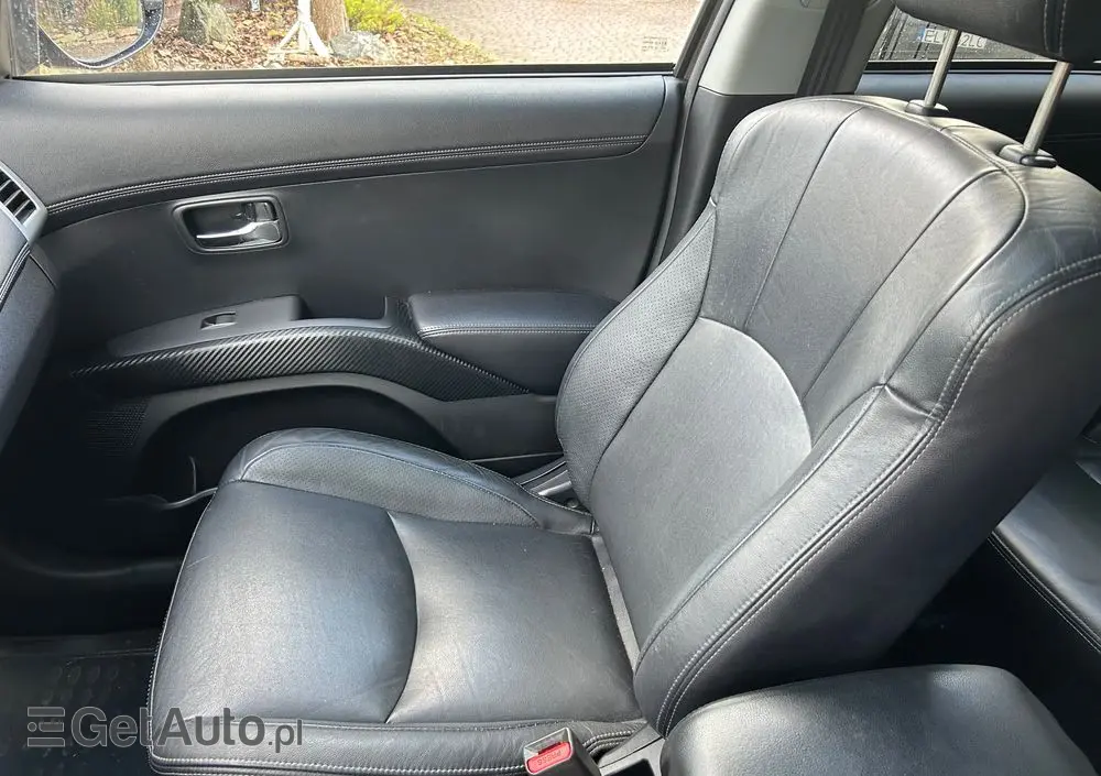 MITSUBISHI Outlander 2.2 DI-D 4WD Instyle