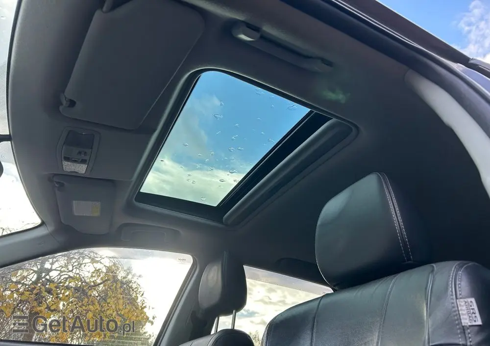 MITSUBISHI Outlander 2.2 DI-D 4WD Instyle