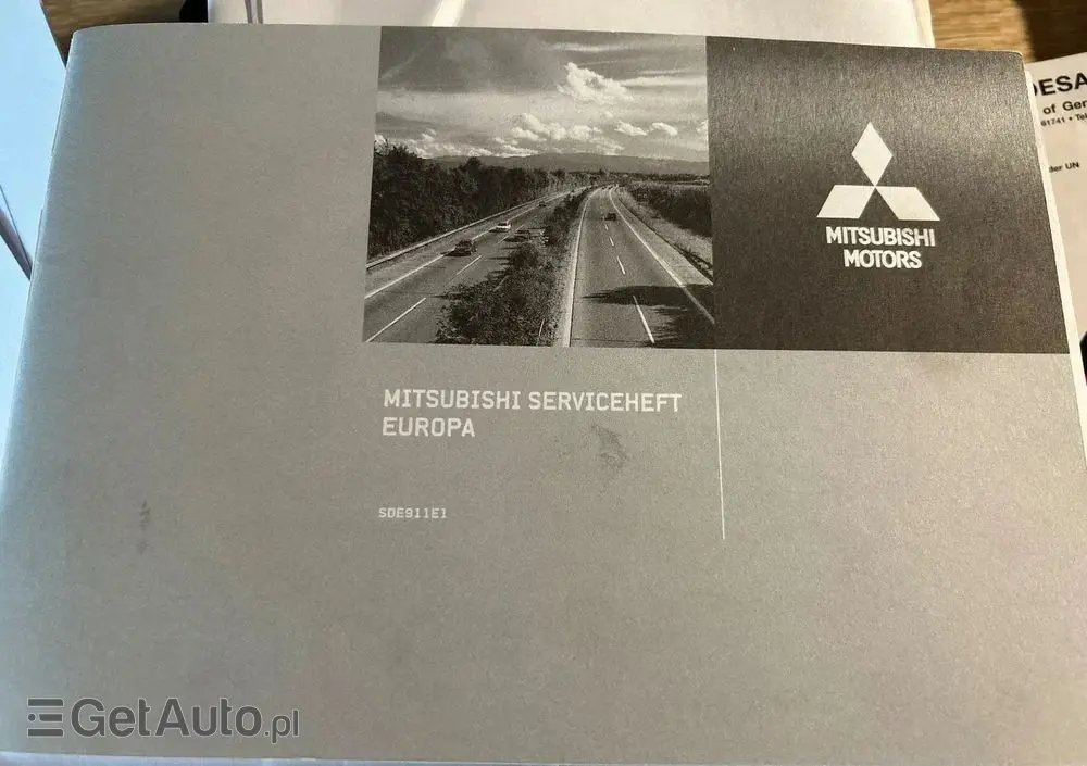 MITSUBISHI Outlander 2.2 DI-D 4WD Instyle