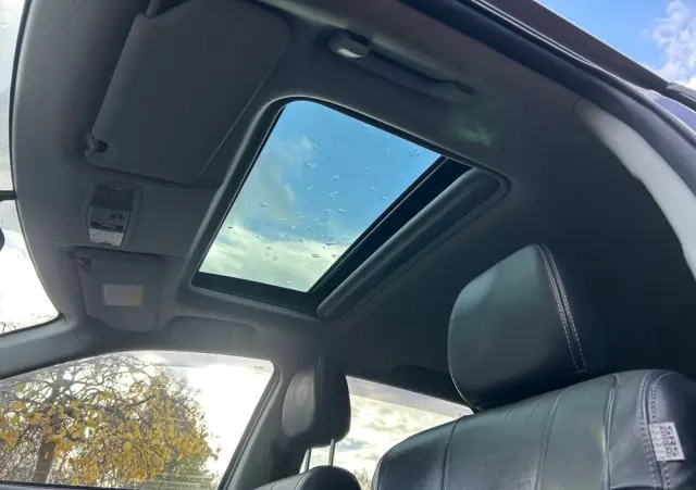 MITSUBISHI Outlander 2.2 DI-D 4WD Instyle