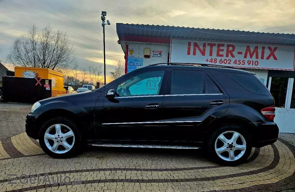 MERCEDES-BENZ ML 