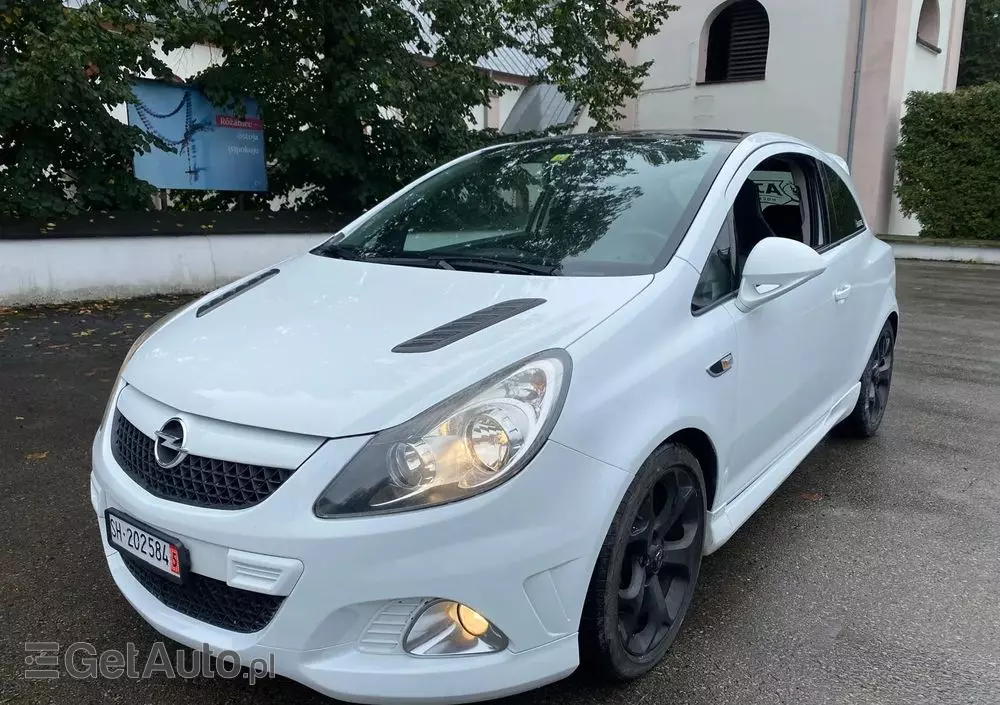 OPEL Corsa 1.6 T OPC