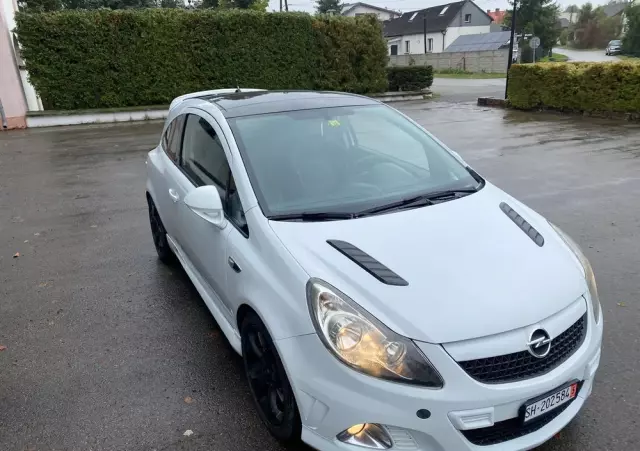 OPEL Corsa 1.6 T OPC
