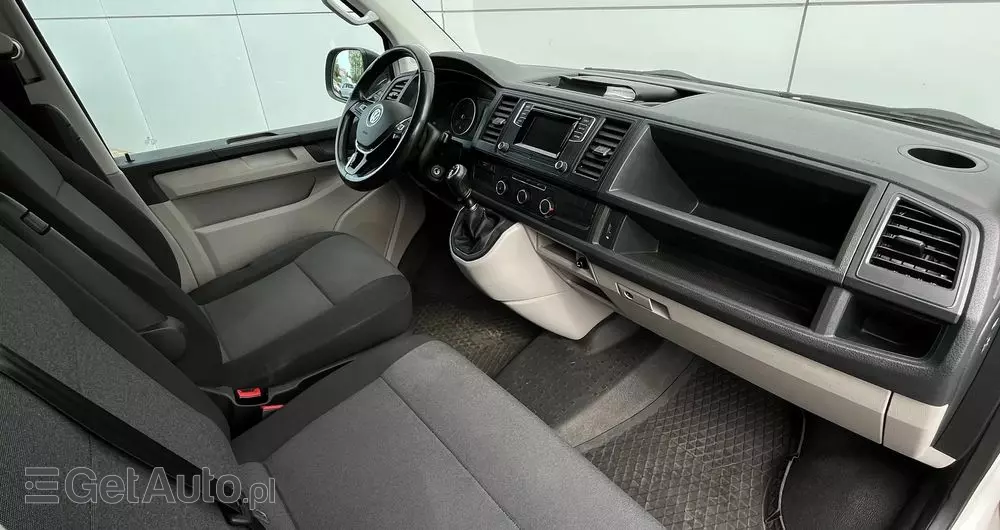 VOLKSWAGEN Transporter 