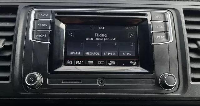 VOLKSWAGEN Transporter 