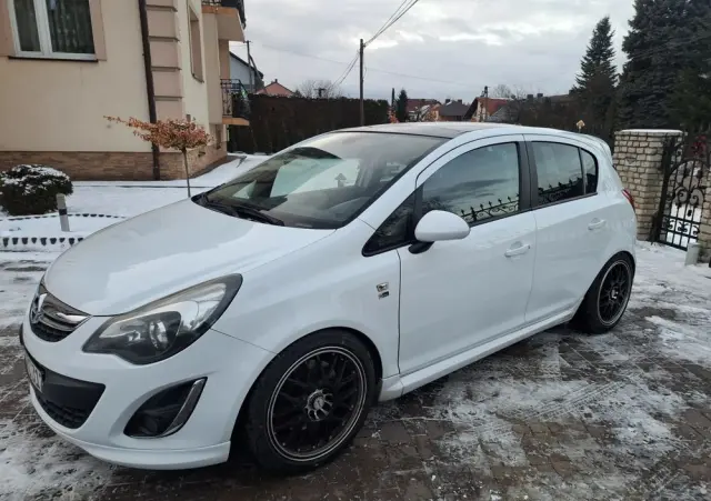 OPEL Corsa 1.6 Turbo 150 Jahre