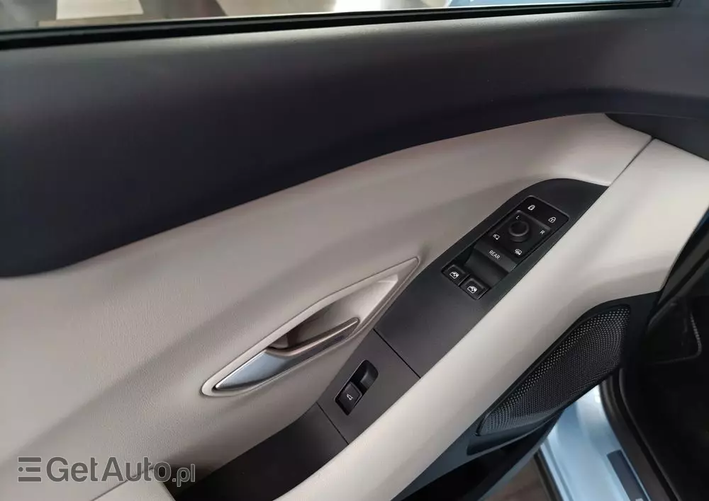 FORD Explorer 77kWh Premium RWD