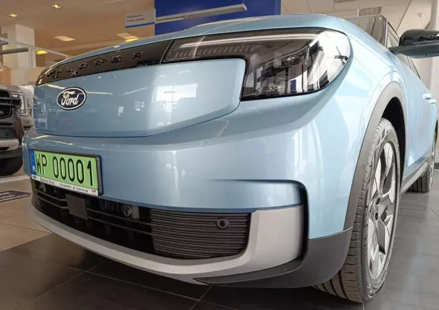 FORD Explorer 77kWh Premium RWD