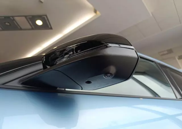 FORD Explorer 77kWh Premium RWD