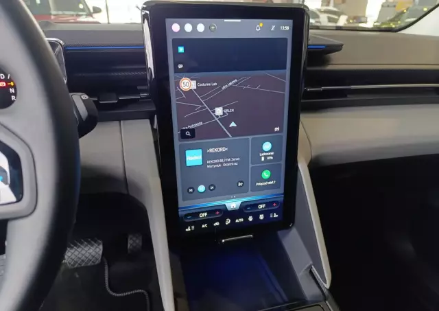 FORD Explorer 77kWh Premium RWD