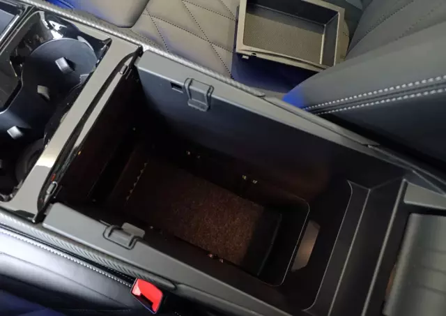 FORD Explorer 77kWh Premium RWD