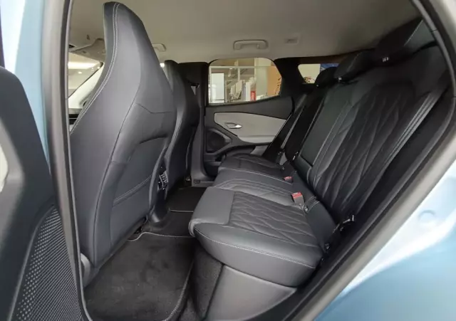 FORD Explorer 77kWh Premium RWD