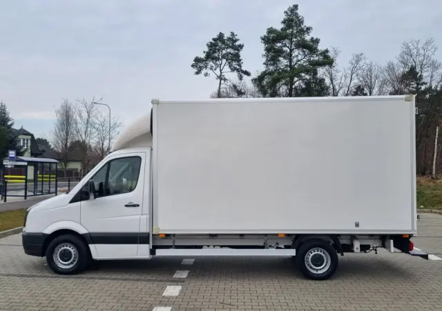 VOLKSWAGEN Crafter 