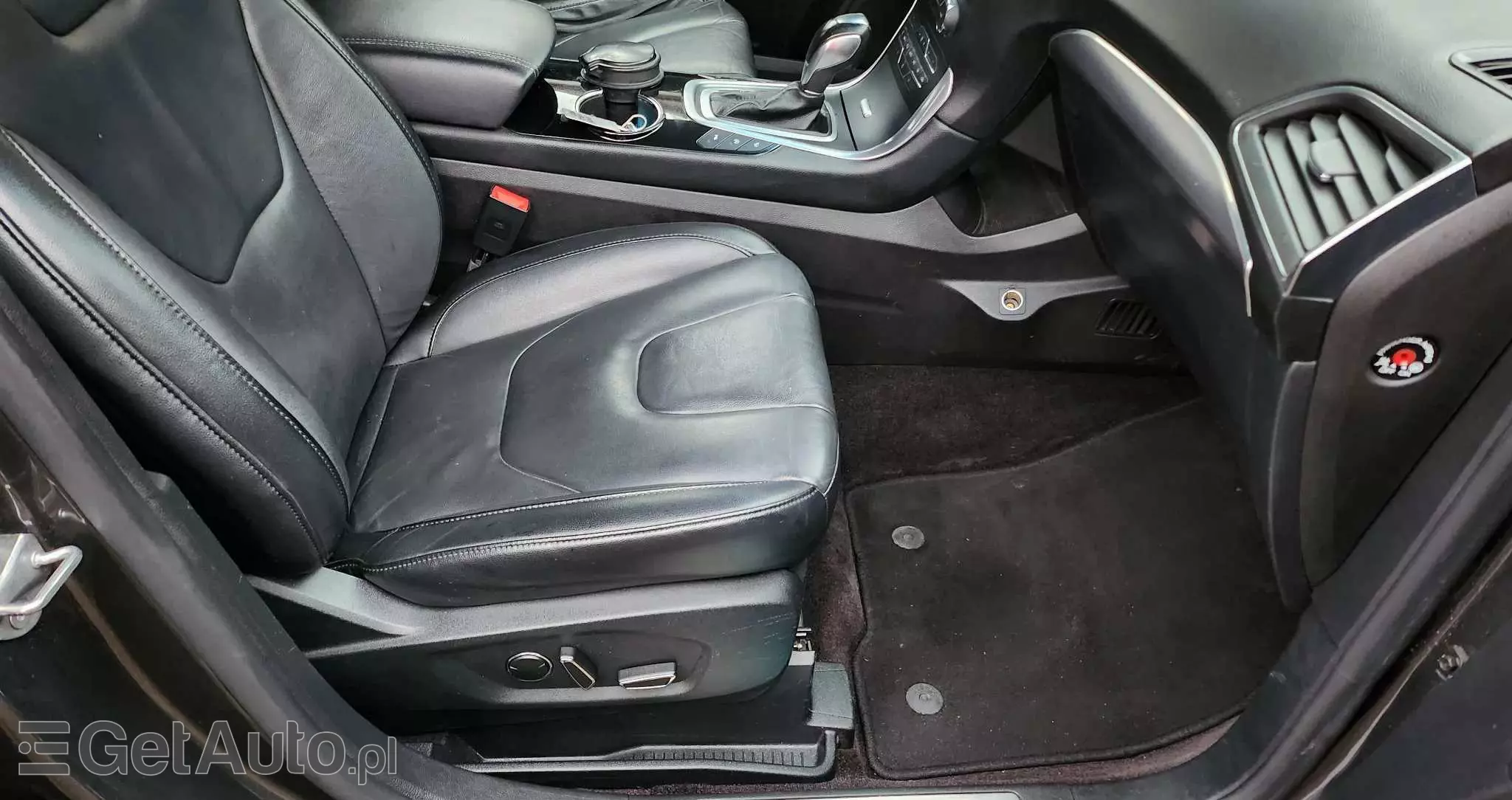 FORD Edge 2.0 TDCi Bi-Turbo 4x4 Titanium