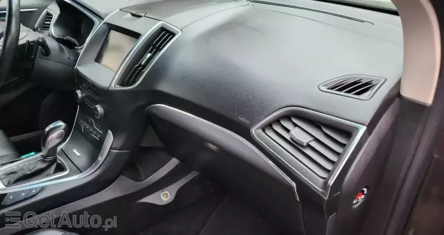 FORD Edge 2.0 TDCi Bi-Turbo 4x4 Titanium