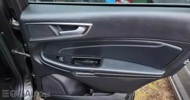 FORD Edge 2.0 TDCi Bi-Turbo 4x4 Titanium