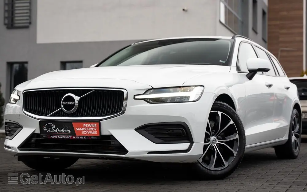 VOLVO V60 B3 B Geartronic Momentum Pro