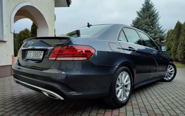 MERCEDES-BENZ Klasa E 350 T 4Matic 7G-TRONIC