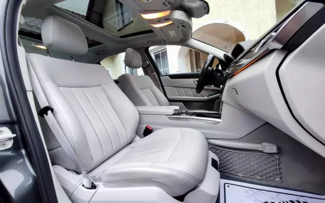 MERCEDES-BENZ Klasa E 350 T 4Matic 7G-TRONIC