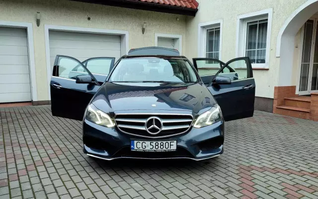 MERCEDES-BENZ Klasa E 350 T 4Matic 7G-TRONIC