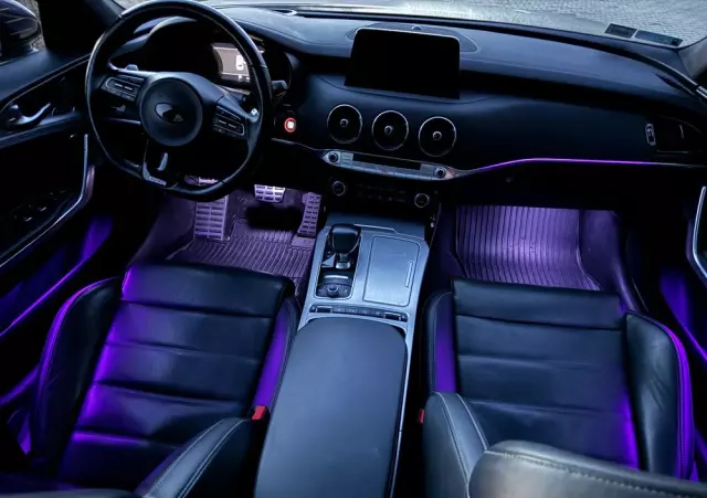 KIA Stinger 3.3 T-GDI V6 GT AWD