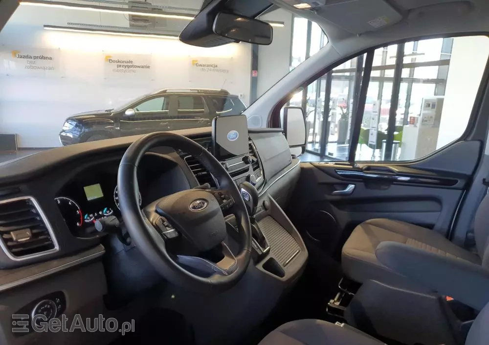 FORD Tourneo Custom 2.0 EcoBlue L2 Titanium SelectShift