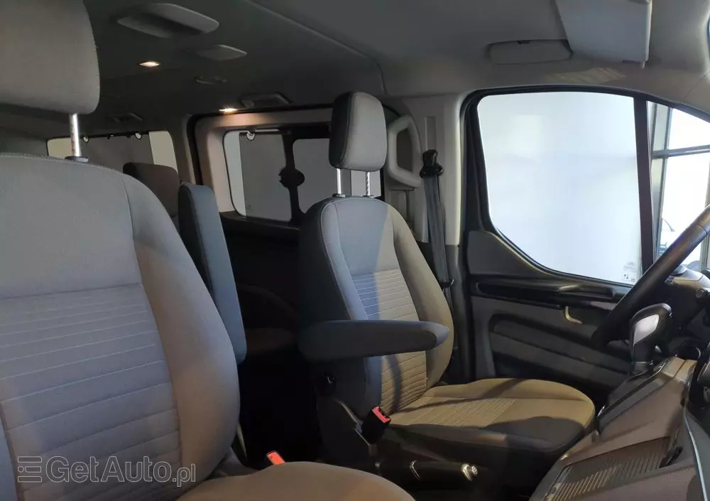 FORD Tourneo Custom 2.0 EcoBlue L2 Titanium SelectShift